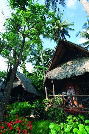 Bungalow | Property grounds