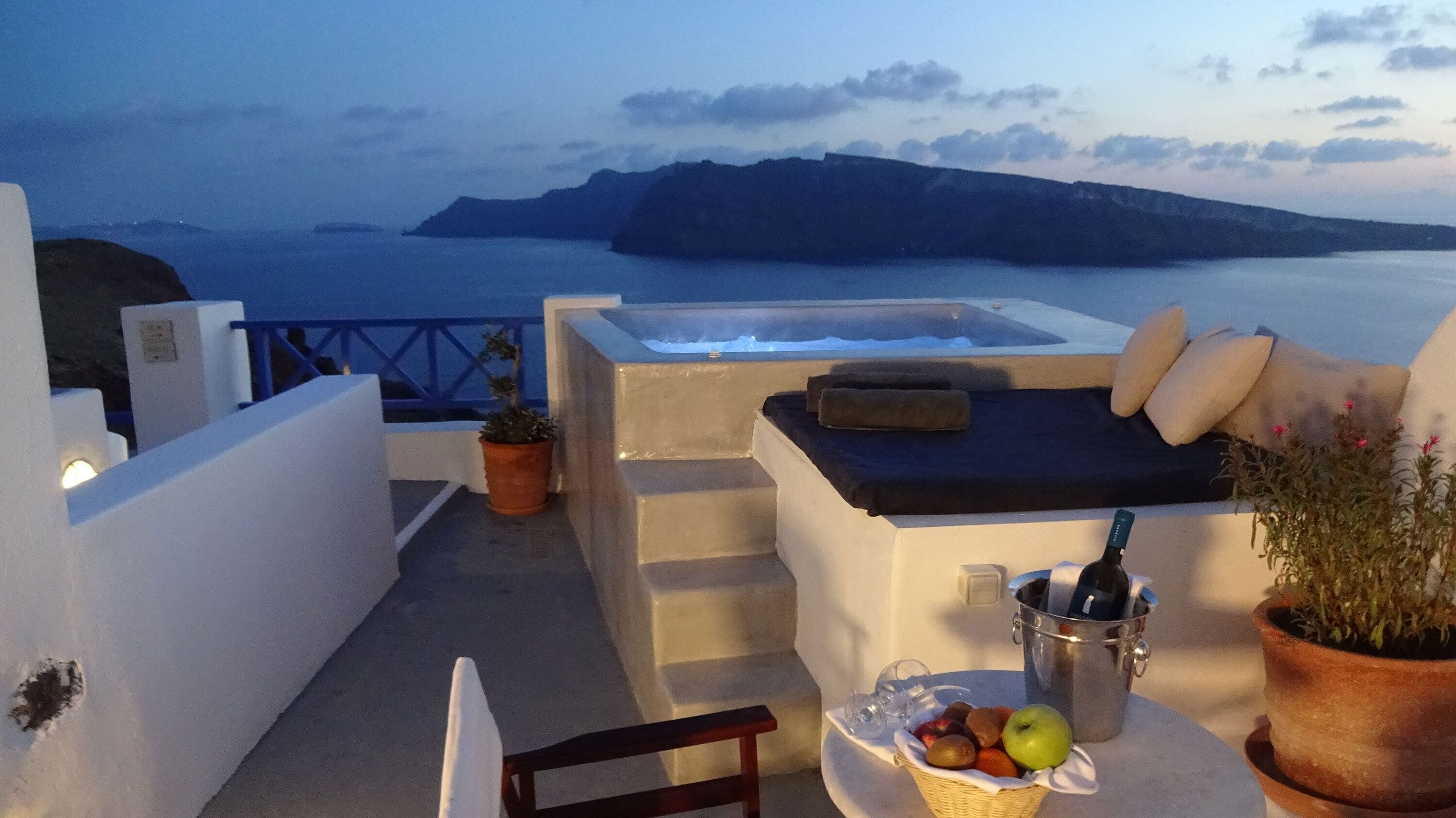 Premium Honeymoon Plunge Pool Suite with Sunset View | Terrace/patio