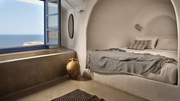 Plunge Pool Superior Suite with Sunset View | Premium bedding, pillow-top beds, minibar, in-room safe