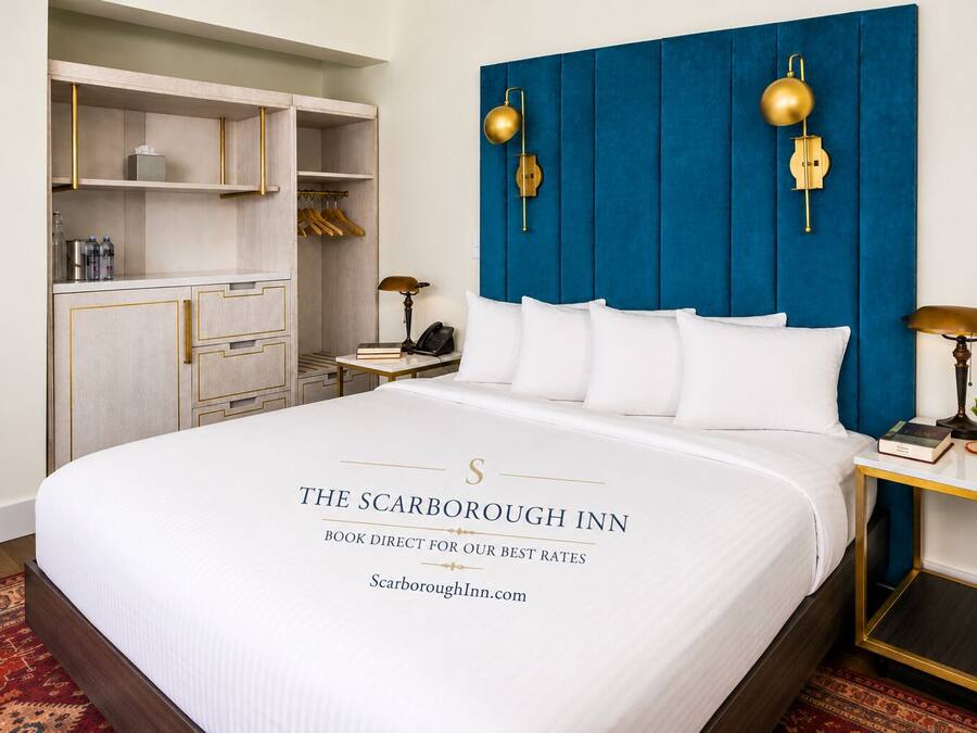 Cozy King Room | Individually decorated, free WiFi, bed sheets