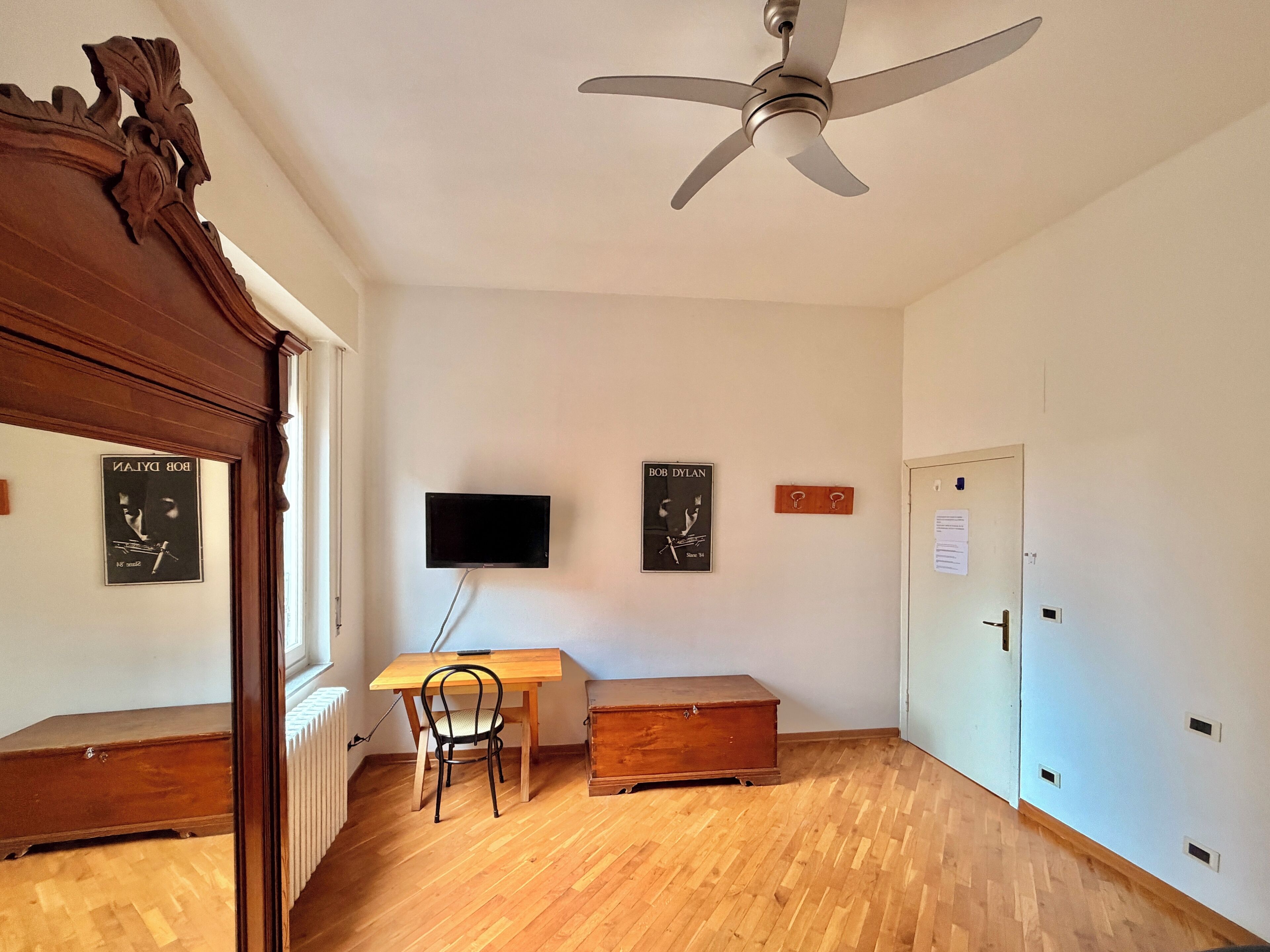 Klassiek appartement, 2 slaapkamers, keuken | Donsdekens, geluiddichte muren, gratis wifi, beddengoed