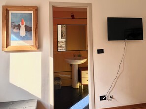 Standardzimmer, 1 King-Bett, eigenes Bad | Badezimmer