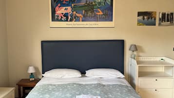 Phòng đôi hoặc 2 giường đơn phong cách cổ điển, bếp nhỏ | Chăn bông, phòng cách âm, truy cập Internet không dây miễn phí