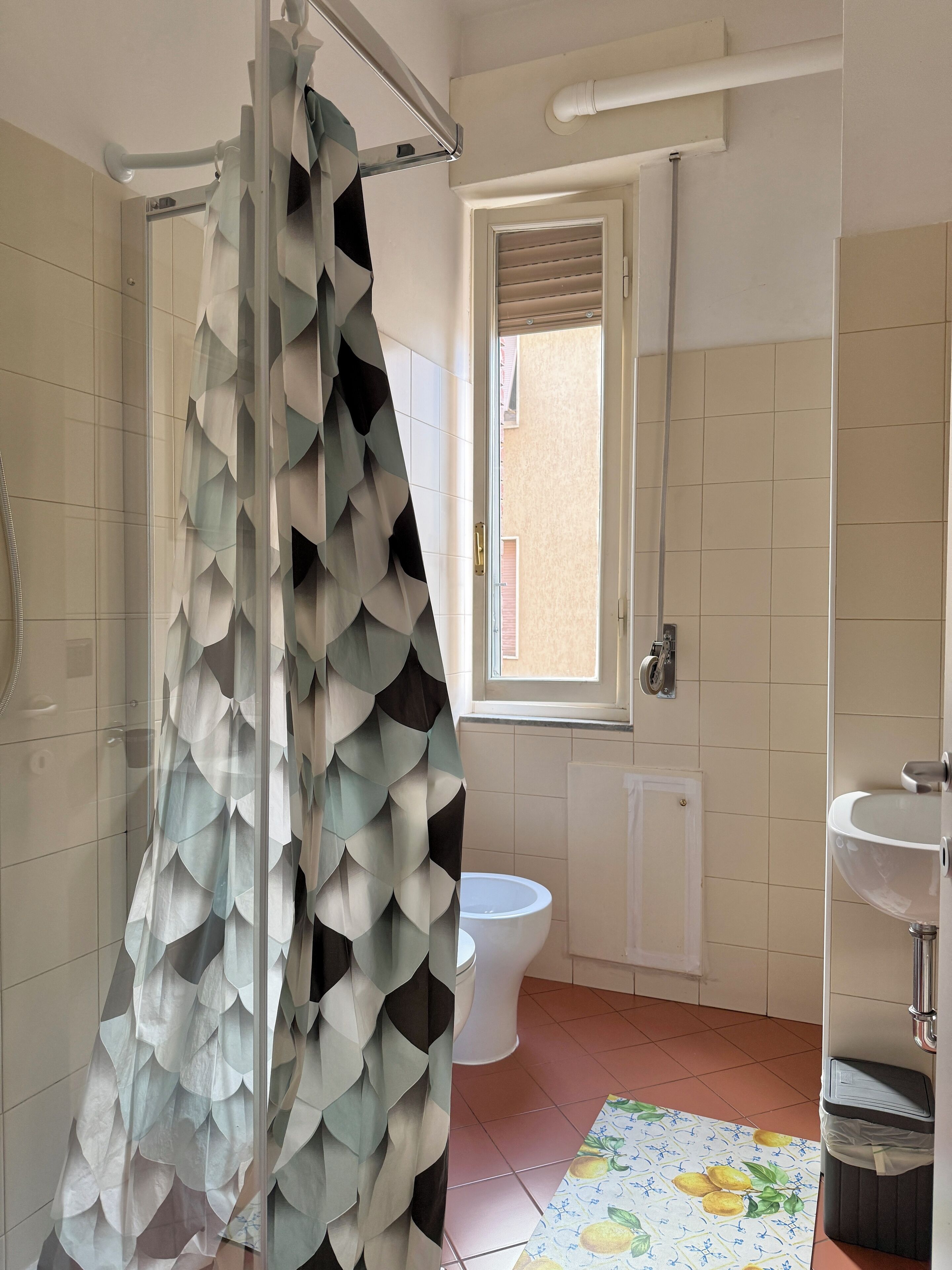 Classic-Doppel- oder -Zweibettzimmer, Kochnische | Badezimmer