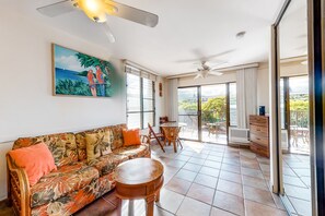 Habitación (Studio,Studio) | Zona de estar | Una televisión