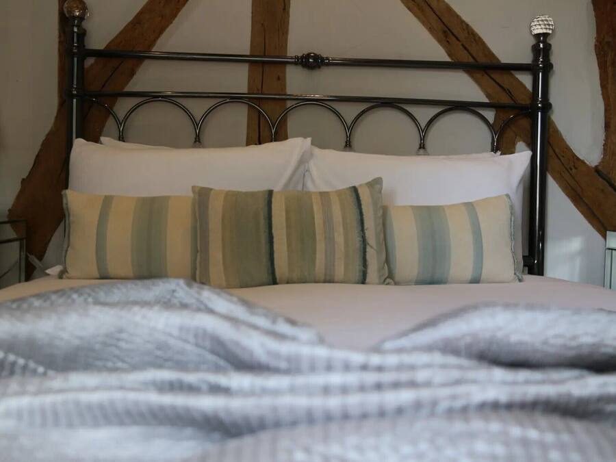 Chambre Double, salle de bains attenante