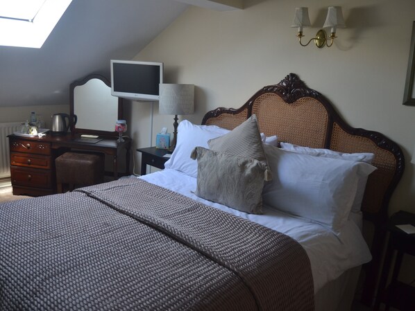 Double Room, Ensuite (Small) | 1 bedroom