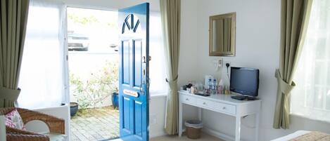 家庭房, 独立浴室 | 免费 WiFi、床单