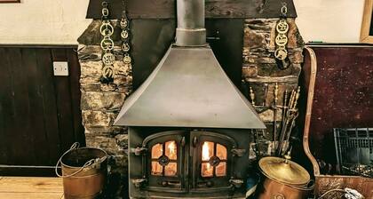 The Rusland Pool Hotel