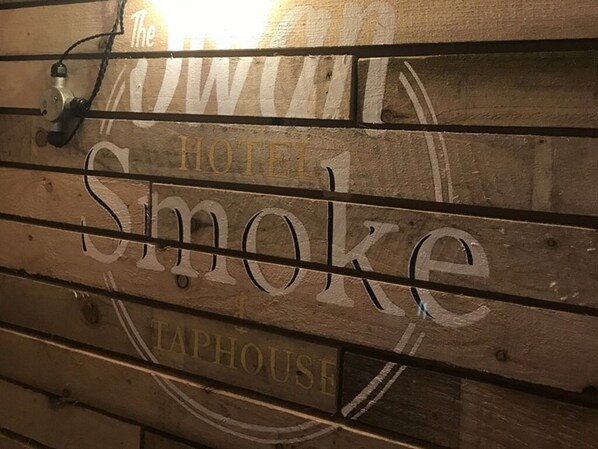Bar (on property) - The Swan Hotel Smoke & Taphouse (Telford)