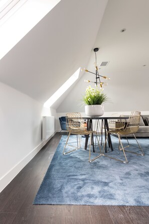 The Loft Suite | Minibar, in-room safe, desk, iron/ironing board