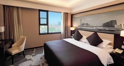 Hongluyuan Hotel