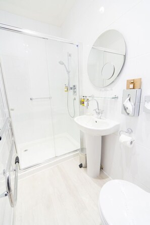 Double Room Single Use, 1 Double Bed (Beech) | Premium bedding, in-room safe, iron/ironing board, free WiFi - Willowbeck Lodge (Carlisle)