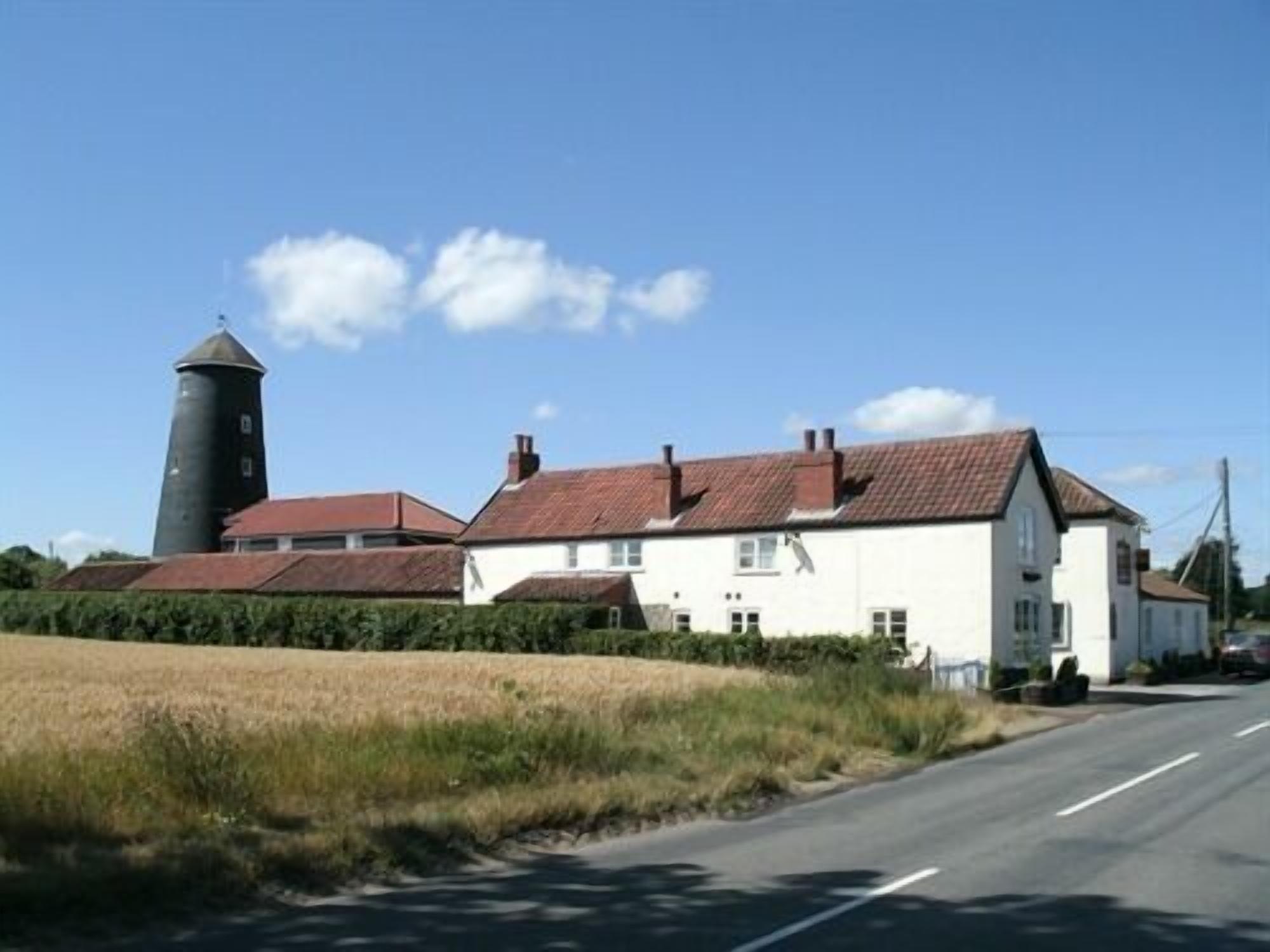 Exterior. Mill Cottages at Yaxham
