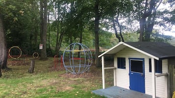 Children's play area - outdoor