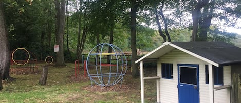 Children's play area - outdoor
