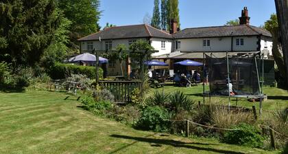 The Winchfield Inn