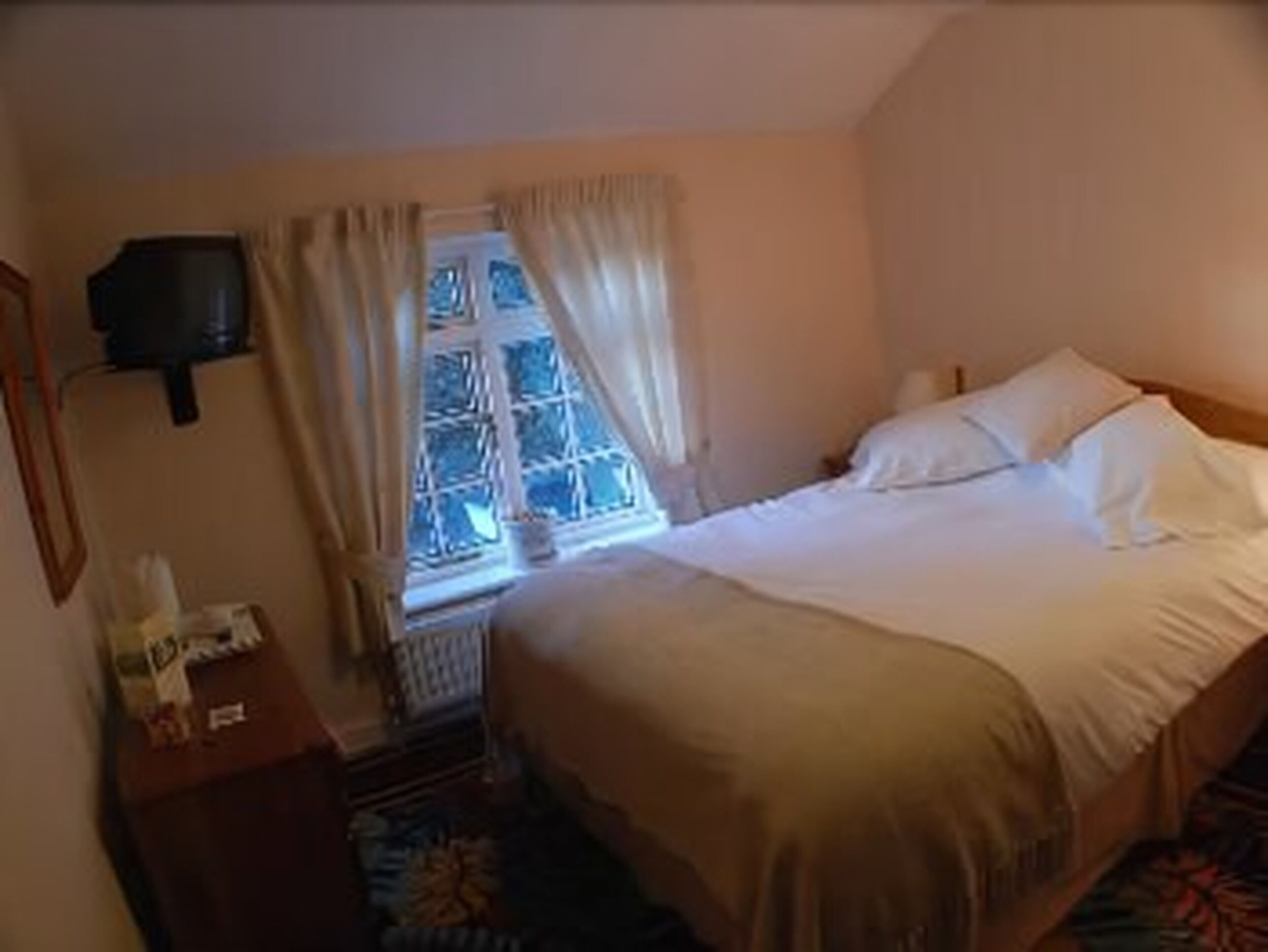 Photo - The Winchfield Inn