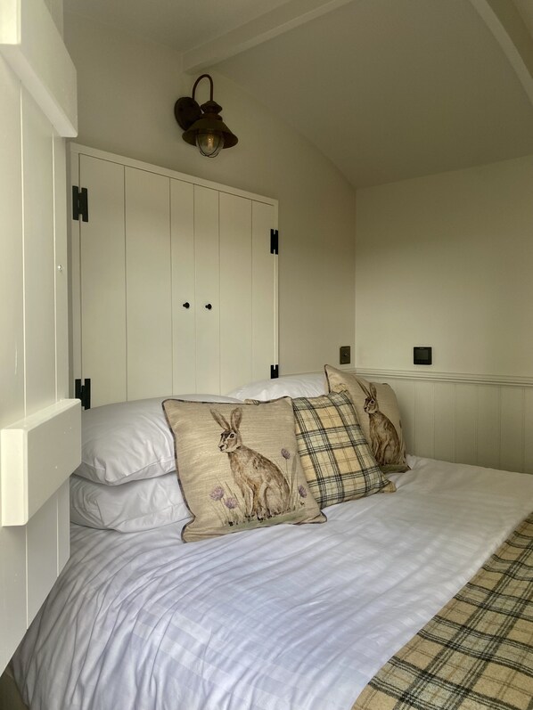 Superior Room, Ensuite, Garden View | Interior