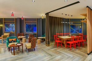 Lobby lounge - Ginger Bhubaneshwar (Bhubaneshwar)