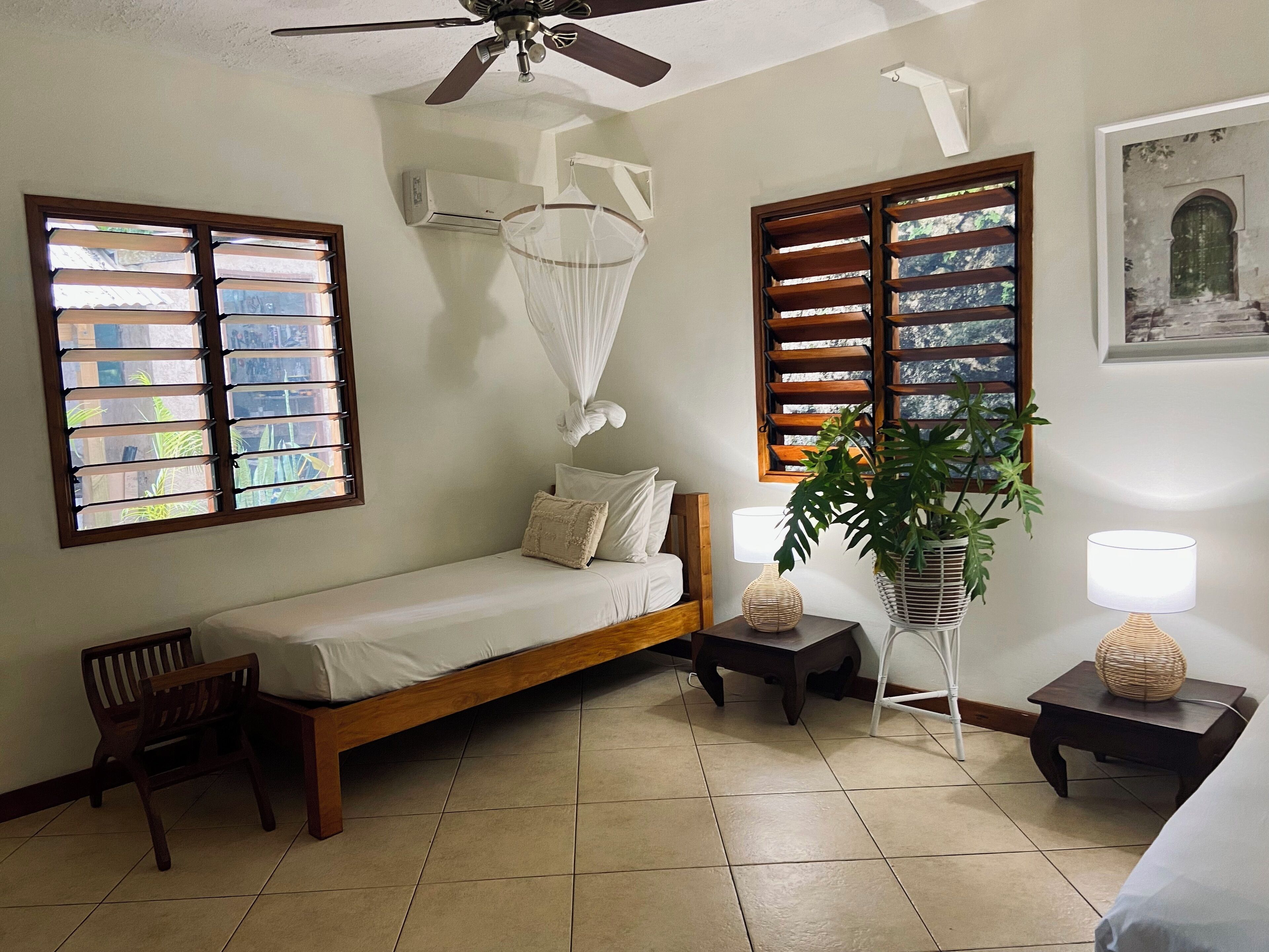 seaview family	 | premium bedding, in-room safe, individually decorated