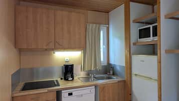 小木屋, 2 間臥室 (5 pers) | 私人廚房 | 雪櫃、微波爐、爐具、電熱水壺