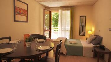 Apartment (3 pers) | Soundproofing, bed sheets