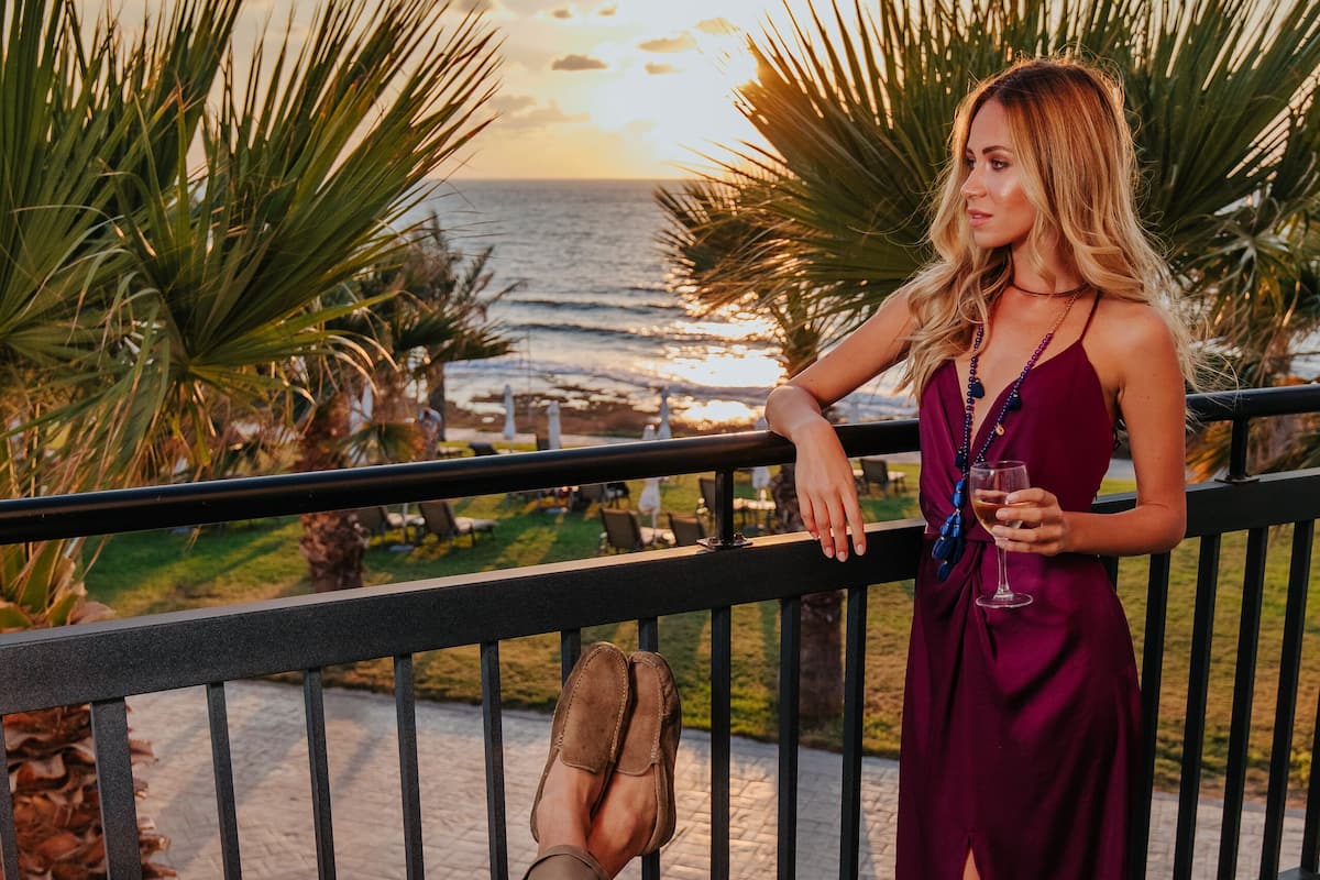 double room, sea view, sea facing | 1 bedroom, in-room safe, soundproofing, iron/ironing board