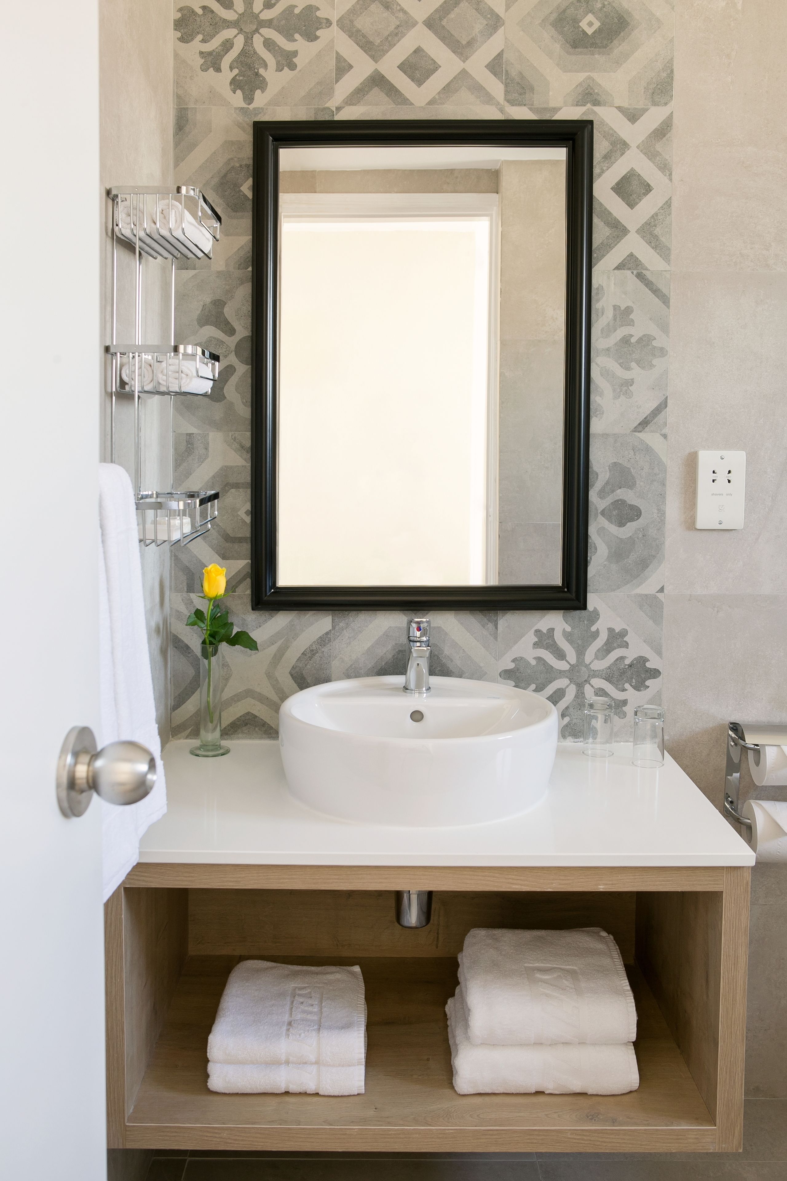 deep-soaking bathtub, free toiletries, hair dryer, towels