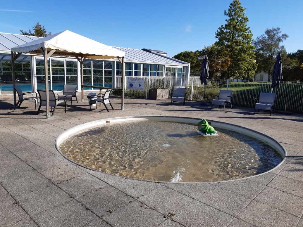 Piscine couverte, piscine extérieure