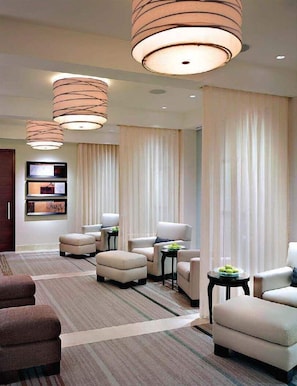 Couples treatment room(s), sauna, hot tub, steam room, body treatments