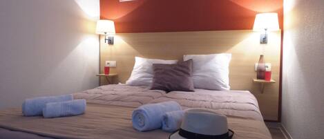 Blackout curtains, bed sheets