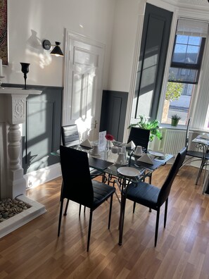 Restaurant - Beechwood Ensuite Guest House (Ayr)