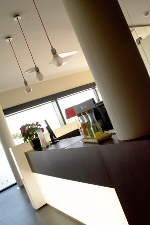 Reception - AS Hoteles Torrent (Torrent)