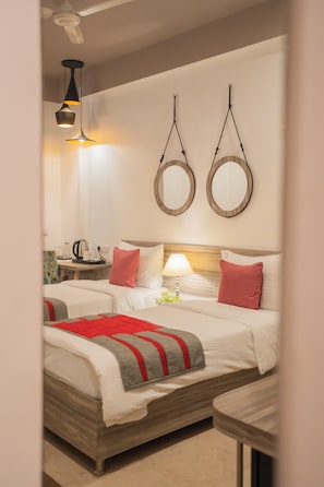Deluxe Room | Premium bedding, in-room safe, desk, laptop workspace - Ahuja Residency Parklane (Gurugram)