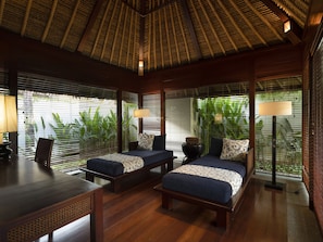 One-Bedroom Private Estate Pool Villa