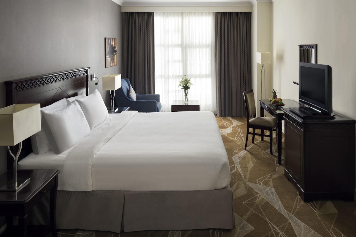 Suite, 3 Bedrooms (Ambassador) | Premium bedding, minibar, in-room safe, desk