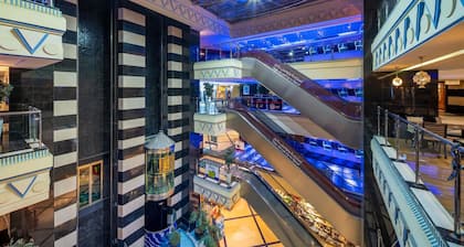 Anwar Al Madinah Mövenpick Hotel