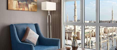 Suite presidencial, 3 dormitoris | 1 dormitori, roba de llit d'alta qualitat i minibar