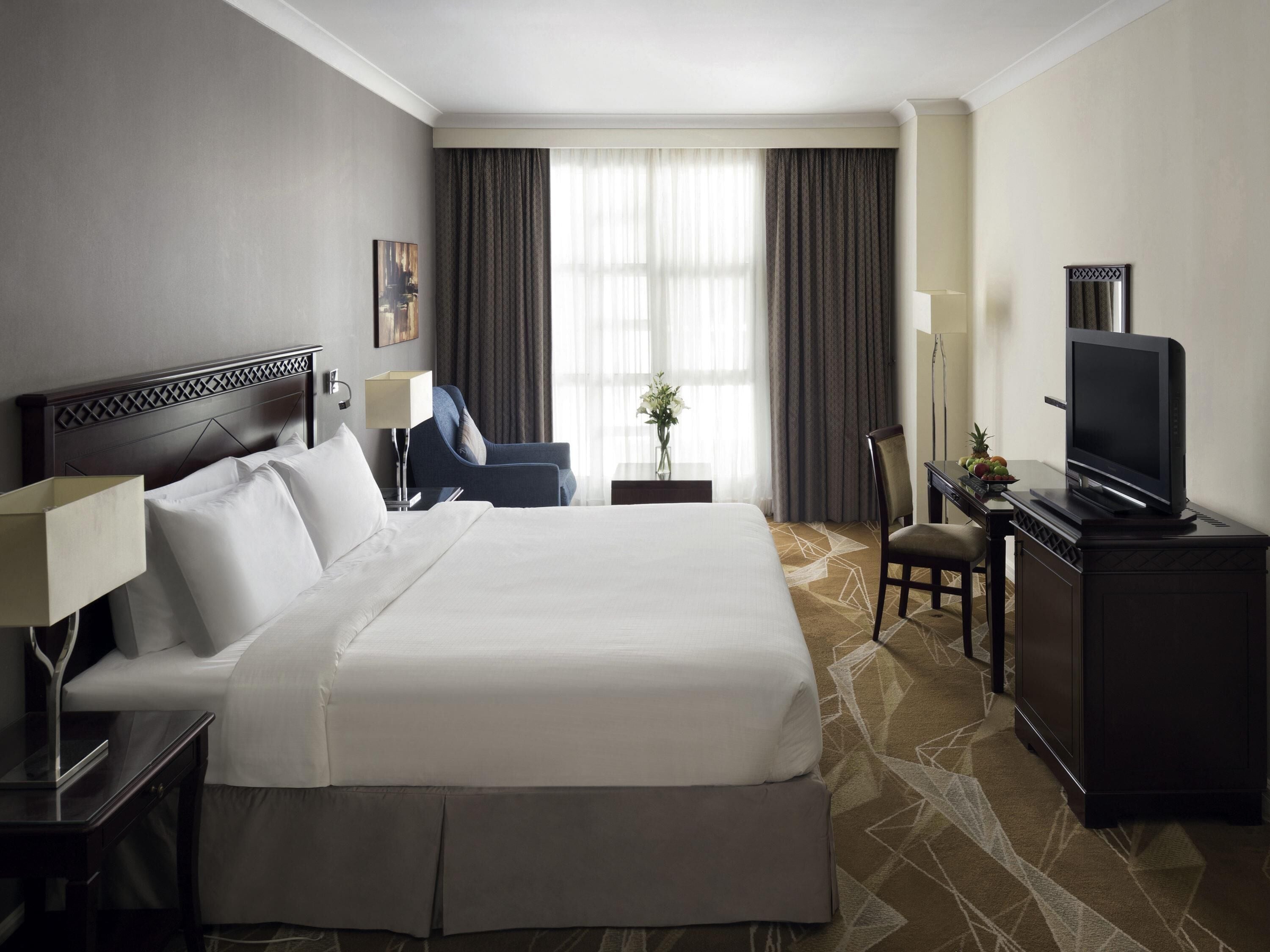 Phòng Suite, 3 phòng ngủ (Ambassador) | Bộ đồ giường cao cấp, minibar, két bảo mật tại phòng 
