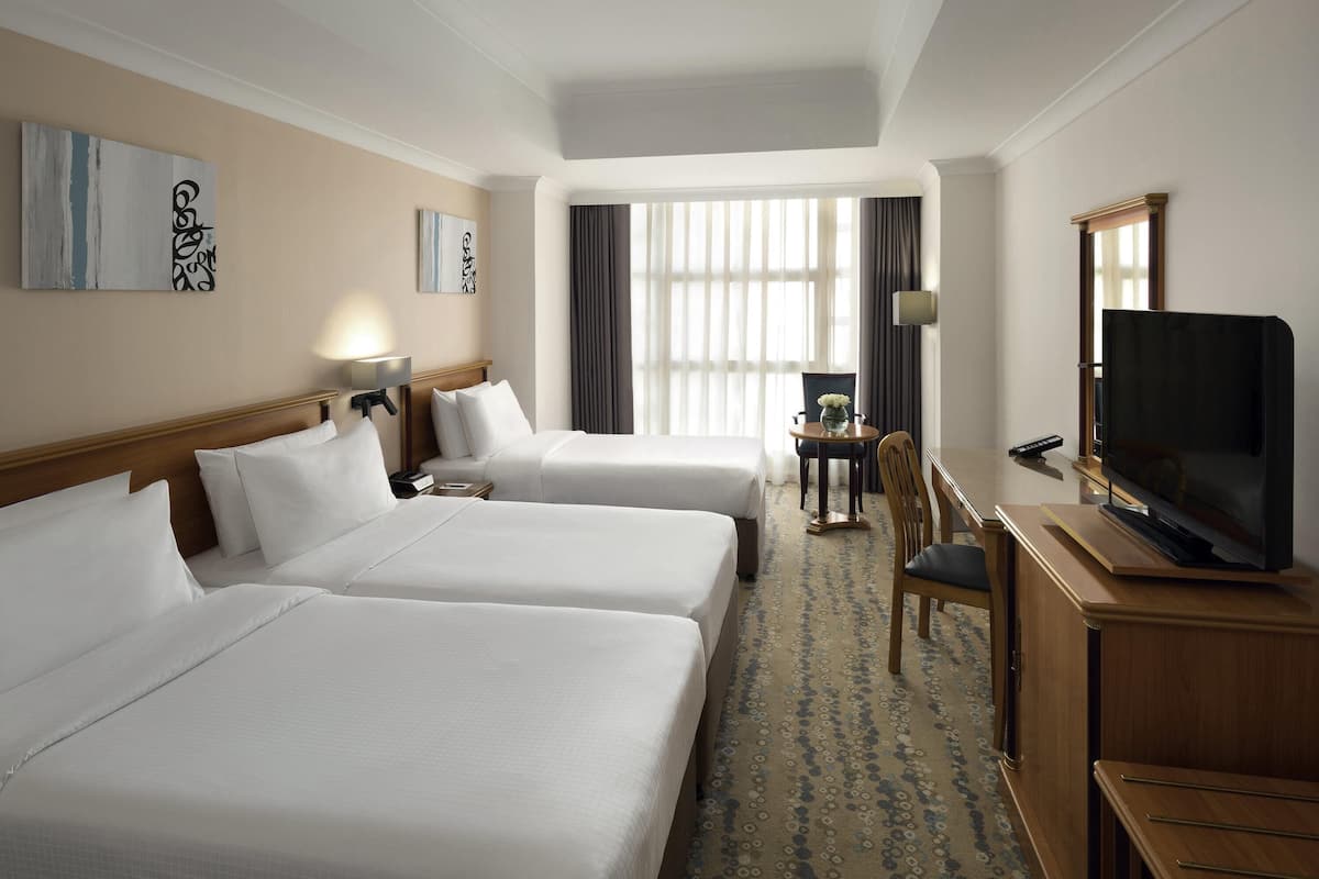1 bedroom, premium bedding, minibar, in-room safe