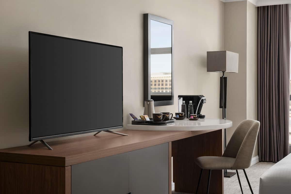 1 Schlafzimmer, hochwertige Bettwaren, Minibar, Zimmersafe