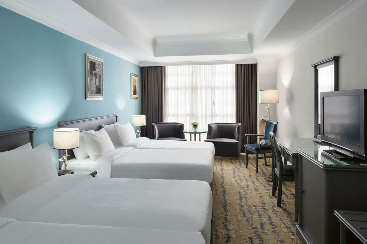 1 bedroom, premium bedding, minibar, in-room safe