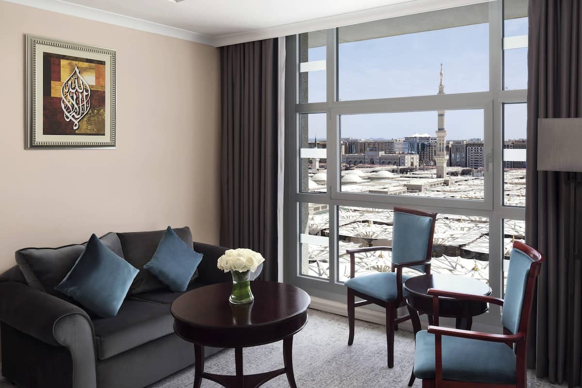 1 habitación, ropa de cama de alta calidad y minibar