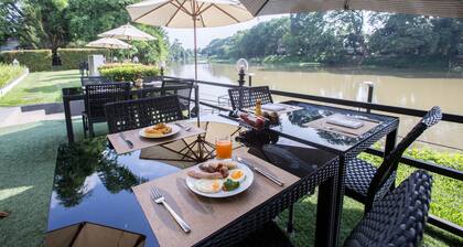 Aruntara Riverside Boutique Hotel