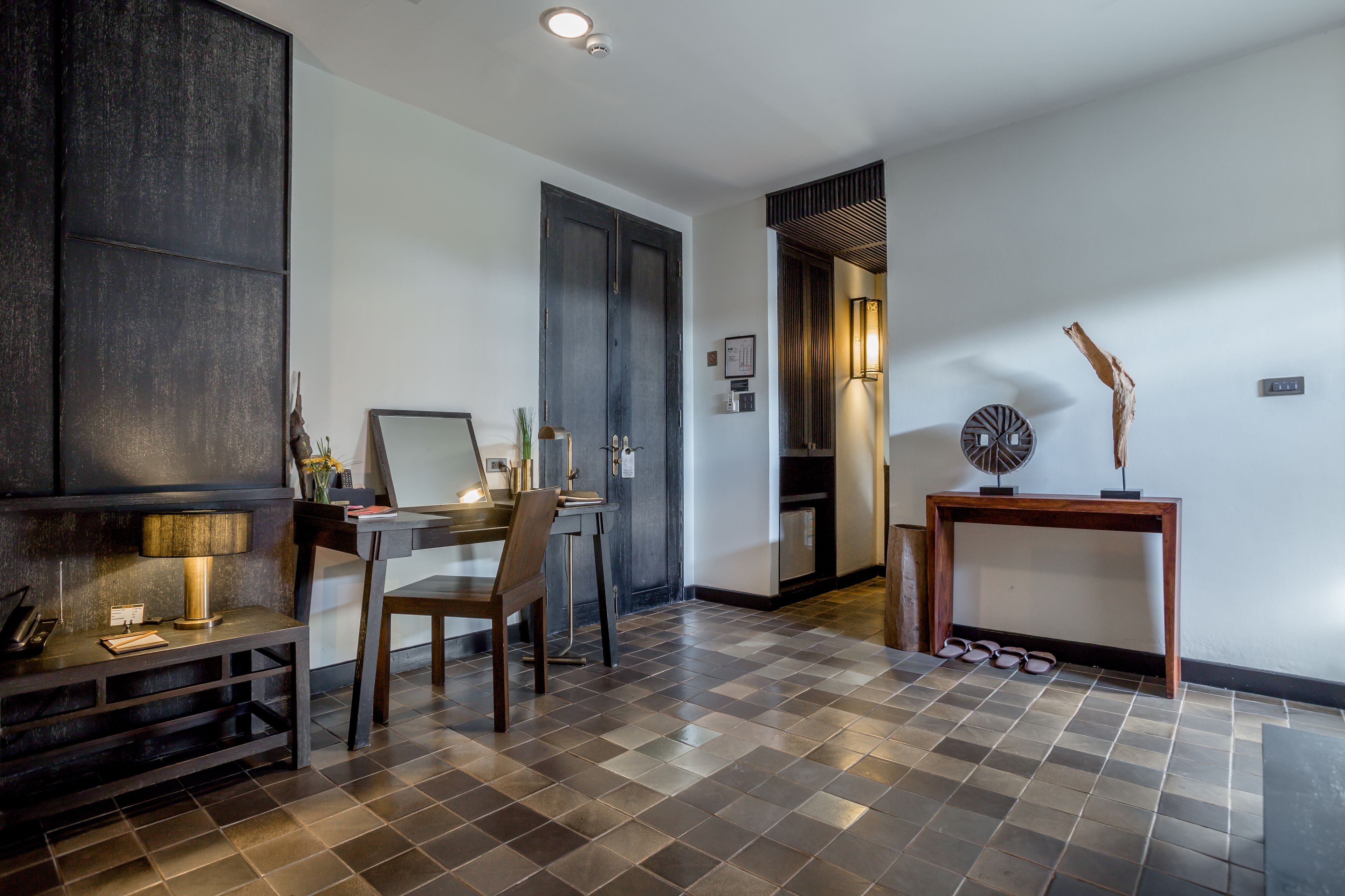 suite (elephant) | 1 bedroom, minibar, in-room safe, desk