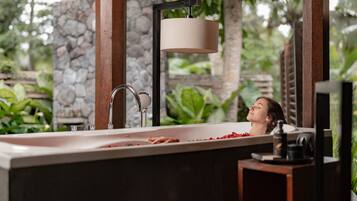 One Bedroom Deluxe Pool Villa - Massage Included | Bathroom