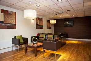 Televisión de pantalla plana