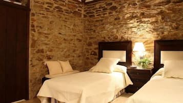1 chambre, Wi-Fi gratuit, draps fournis