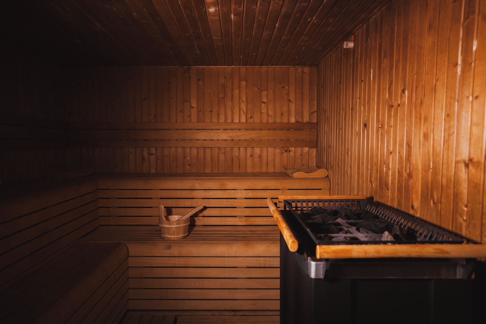 couples treatment room(s), sauna, steam room, turkish bath/hammam